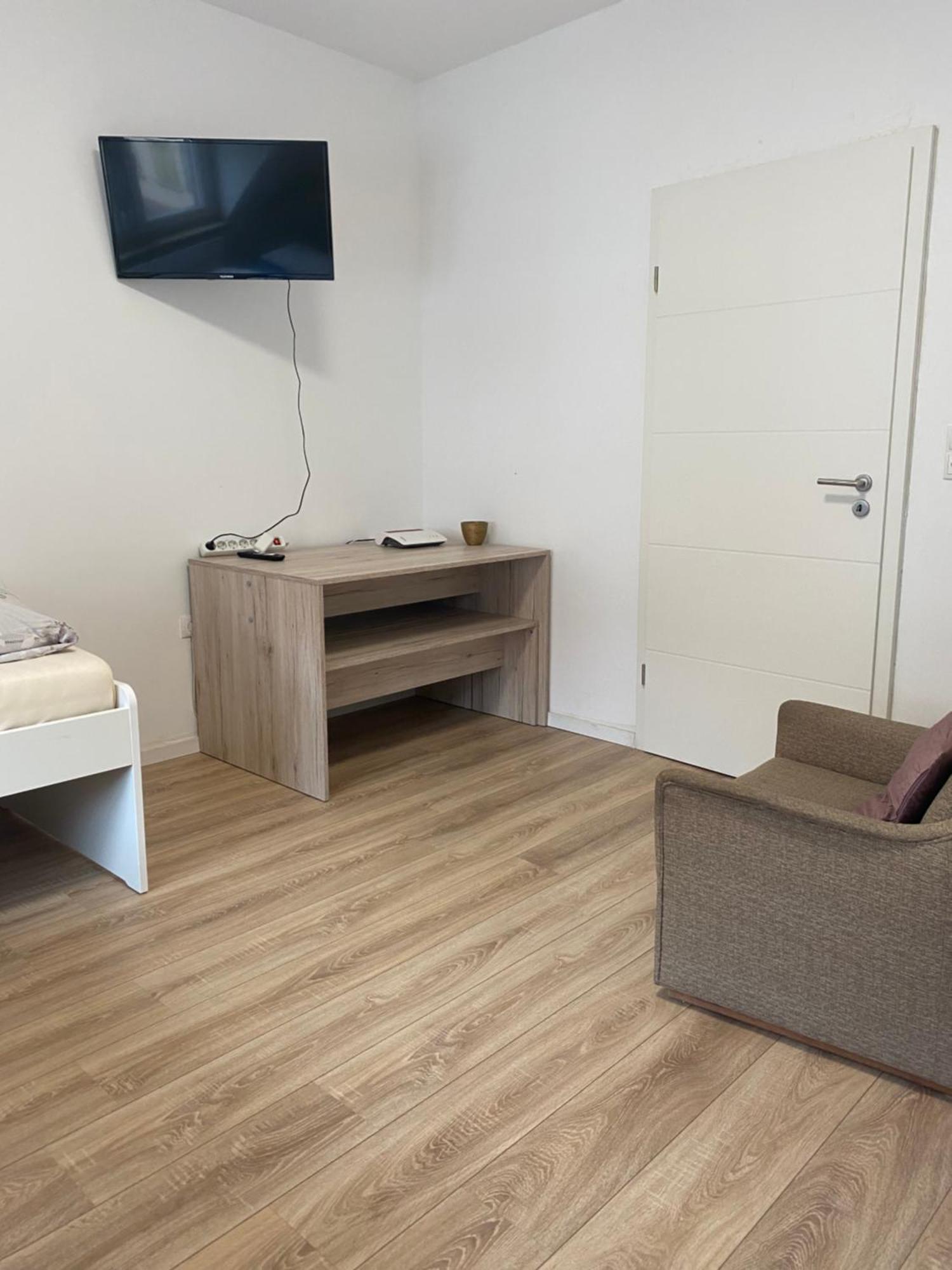 Annie'S Appartements City Airport City Airport Mannheim Exterior foto